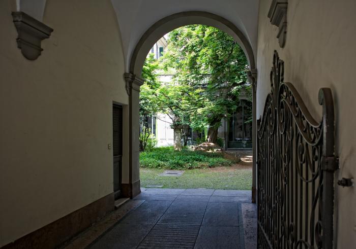 Via Stampatori